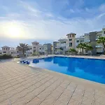 Modern Loft View Of Sea & Pool